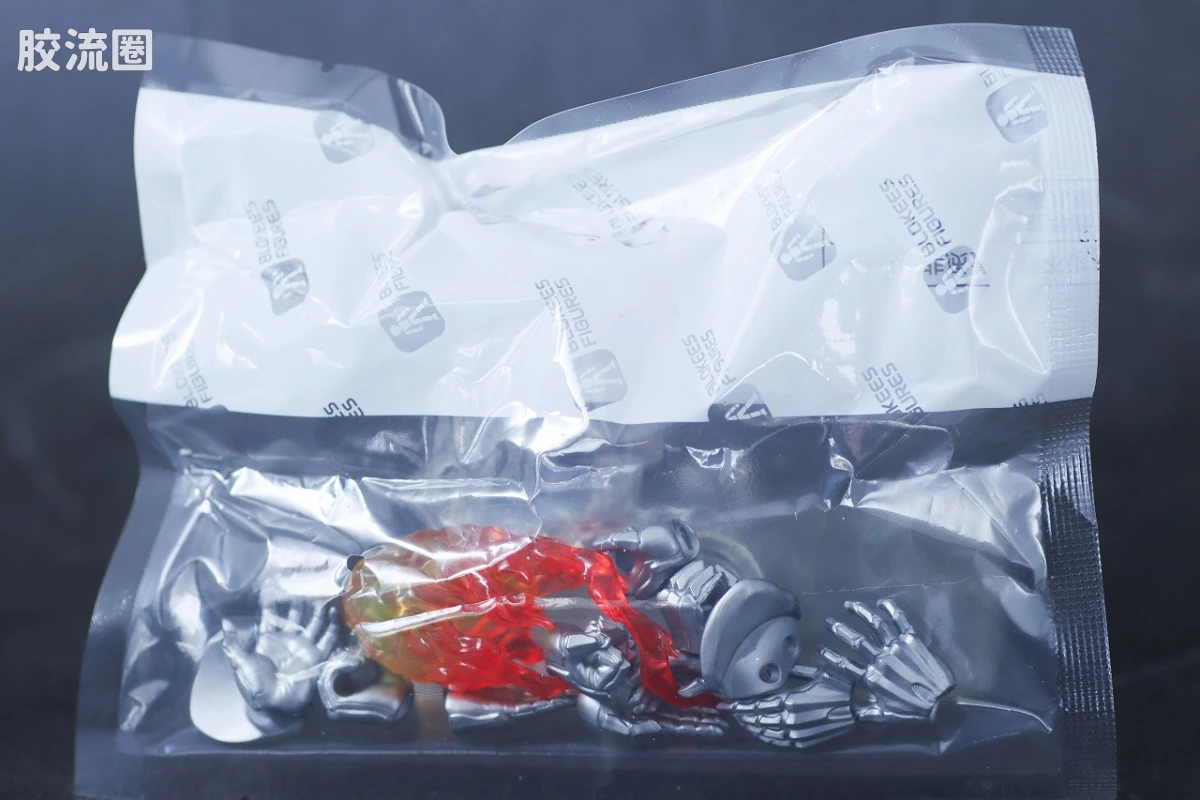 布鲁可奥特曼 超动 第5弹 诺亚奥特曼 - 图片